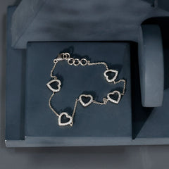 Certified Diamond Heart Chain Bracelet in Prong Setting