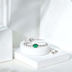 Certified 6X8 MM Oval Lab Grown Emerald Bolo Bracelet