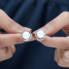 Natural 16 Carat Cultured Pearl Stud Earrings in Silver