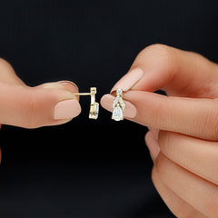Certified Lab Grown Diamond Teardrop Stud Earrings