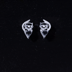 Heart Shape Black Onyx Cat Stud Earrings