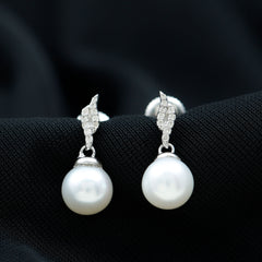 Genuine 15 Carat Freshwater Pearl and Diamond Drop Earrings with Certificate