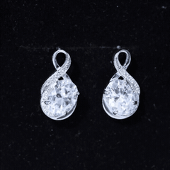 Oval Cut 7X9 MM Moissanite Cocktail Earrings