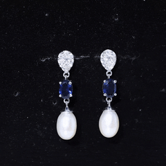 Teardrop Shape Freshwater Pearl Dangle Earrings with Lab Sapphire