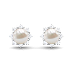 Freshwater Cultured Pearl Earrings with Diamond
