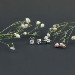 Brilliant Cut Lab Grown Diamond 1 Carat Stud Earrings