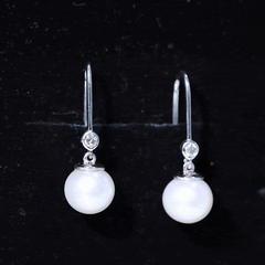 Real Freshwater Pearl Drop Earrings with Diamond