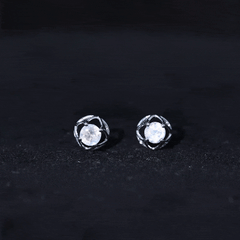 0.7 Carat Moonstone Flower Stud Earrings