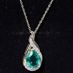 Lab Grown Emerald Vintage Inspired Necklace with Diamond