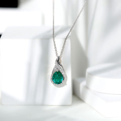 Lab Grown Emerald Vintage Inspired Necklace with Diamond
