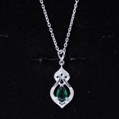 Vintage Inspired 0.7 Carat Lab Grown Emerald Pendant Necklace with Silver Chain