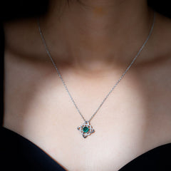 Lab Grown 0.8 Carat Emerald Floral Necklace in Silver