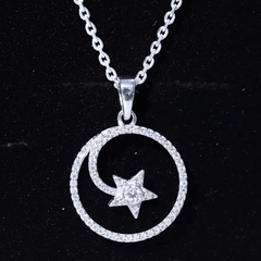 Certified Lab Grown Diamond Open Circle Necklace With Star