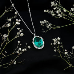 AAAA Quality 14 Carat Lab Grown Emerald Statement Necklace With Silver Chain