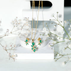 Nature Inspired Emerald and Diamond Dangle jewelry Set
