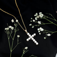 Certified Zircon Simple Cross Pendant Necklace
