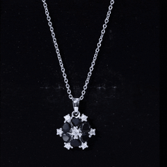 Natural Heart Shape Black Spinel Flower Pendant Necklace with Diamond