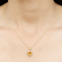 Natural Heart Shape 2 Carat Citrine Pendant Necklace with Rope Frame