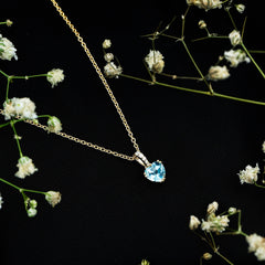 0.9 Carat Swiss Blue Topaz Solitaire and Diamond Heart Necklace with Chain