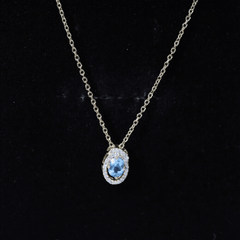 Natural Oval Sky Blue Topaz Diamond Necklace with Silver Chain