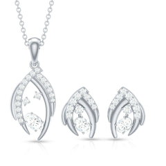 Minimal Moissanite Jewelry Set in Prong Setting