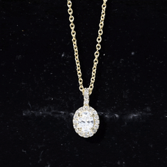 Oval Shaped Real Diamond Pendant Necklace With Chain