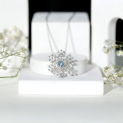 Snowflake Pendant Necklace with Aquamarine and Diamond