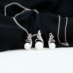 Freshwater Pearl and Diamond Designer Jewelry Set