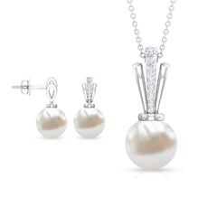 Natural Freshwater Pearl Drop Jewelry Set with Diamond