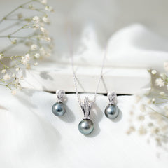Genuine Tahitian Pearl and Diamond Drop Necklace Earrings Set