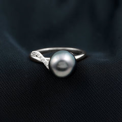 10MM Tahitian Pearl Solitaire Engagement Ring with Diamond