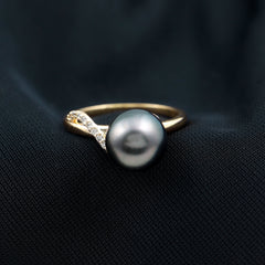 10MM Tahitian Pearl Solitaire Engagement Ring with Diamond
