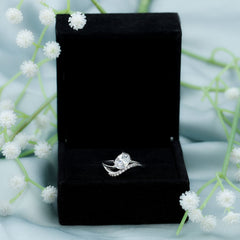 Certified Lab Grown Diamond 6X8 MM Oval Engagement Ring For Women