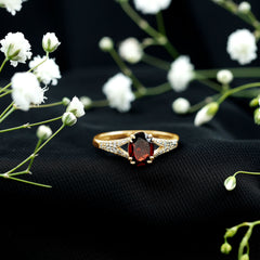 Natural 6X8 mm Garnet Oval Engagement Ring with Diamond Split Shank
