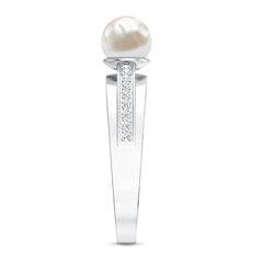 2.50 CT Freshwater Pearl Solitaire Ring with Diamond Side Stones