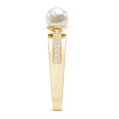 2.50 CT Freshwater Pearl Solitaire Ring with Diamond Side Stones