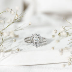 Certified Zircon Lotus Floral Bridal Wedding Ring Set
