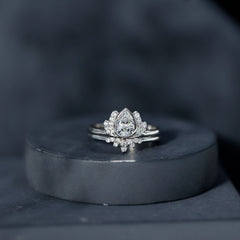 Certified Zircon Lotus Floral Bridal Wedding Ring Set
