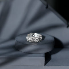 Flower Inspired Zircon Filigree Wedding Band