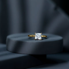 Princess Cut Zircon Solitaire Ring in Prong Setting