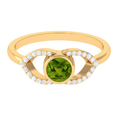 0.75 CT Split Shank Peridot Solitaire Ring with Diamond Accent