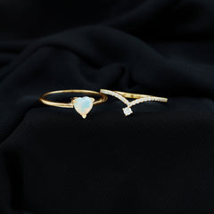 6mm Heart Ethiopian Opal Wedding Ring Set with Diamond