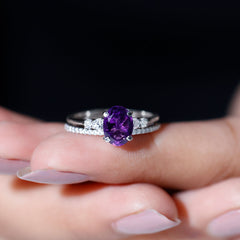Oval Amethyst Solitaire Ring Set with Diamond