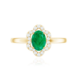 Natural 5X7mm Oval Emerald Engagement Ring with Diamond