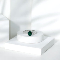 8 mm Round Lab Created Emerald Antique Looking Engagement Ring with Diamond
