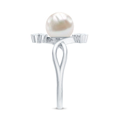 Freshwater Pearl Solitaire Ring with Diamond Trio