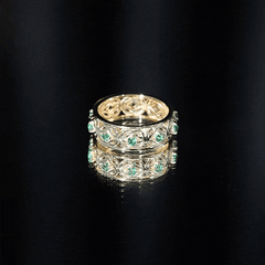 Vintage Style Lab Grown Emerald Celtic Knot Wedding Band