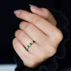 Trellis Set Round Emerald and Moissanite Half Eternity Ring