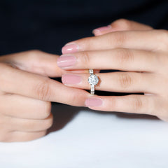 Round Cut 2 CT Moissanite Solitaire Engagement Ring with Side Stones