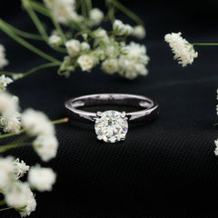 Lab Grown Diamond 1 Carat Engagement Ring For Women